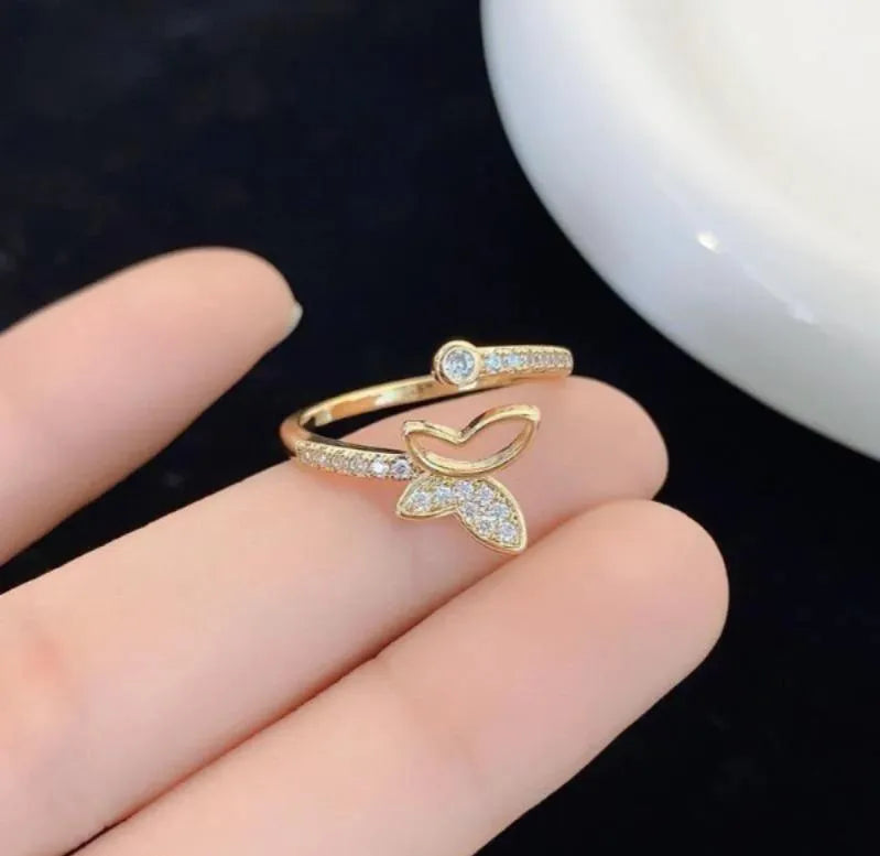 Butterfly Gold-Plated Adjustable Ring – Elegant Fashion Ring for Daily & Bridal Wear