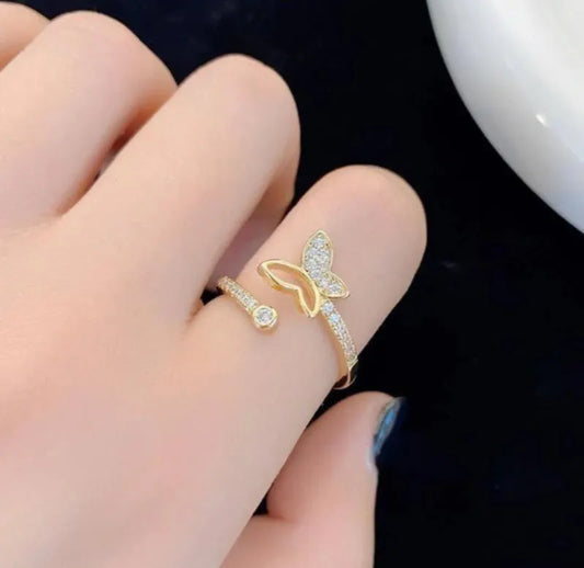 Butterfly Gold-Plated Adjustable Ring – Elegant Fashion Ring for Daily & Bridal Wear