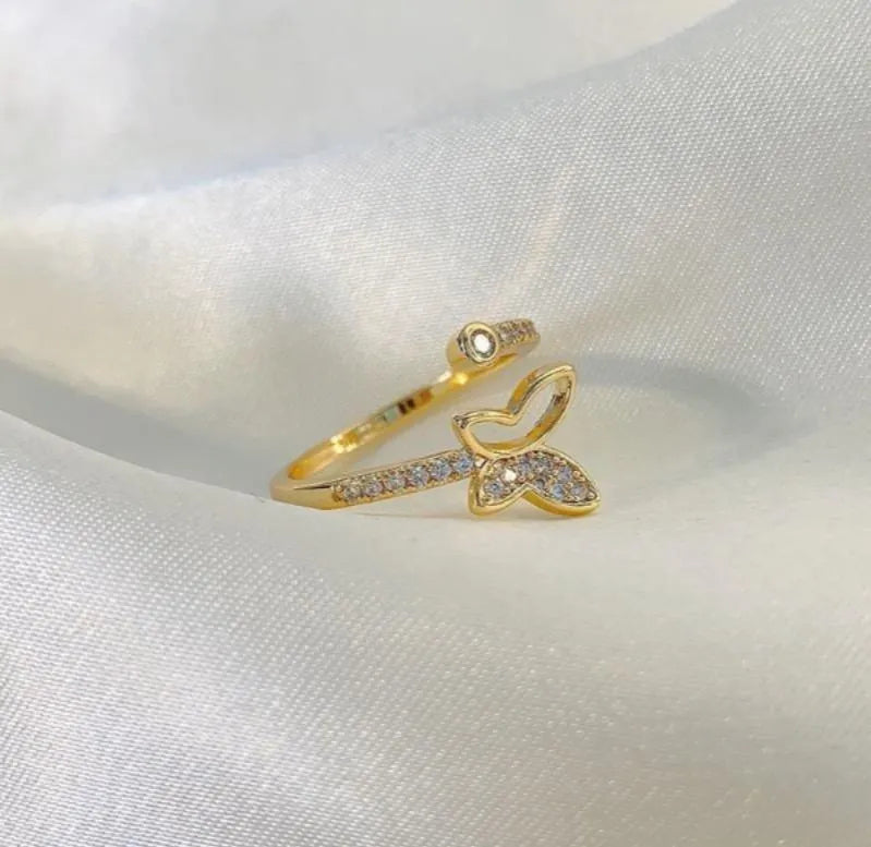 Butterfly Gold-Plated Adjustable Ring – Elegant Fashion Ring for Daily & Bridal Wear